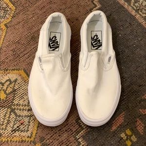 White slip on Vans size 7